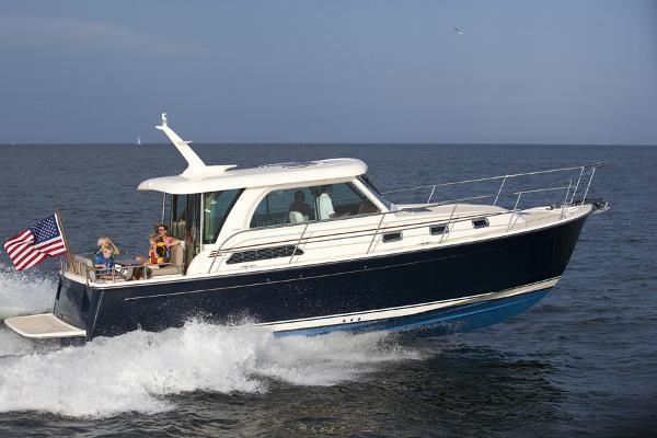 2013 Sabre Yachts 38 Salon Express