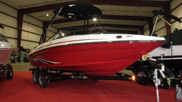 2013 Sea Ray 205 Sport