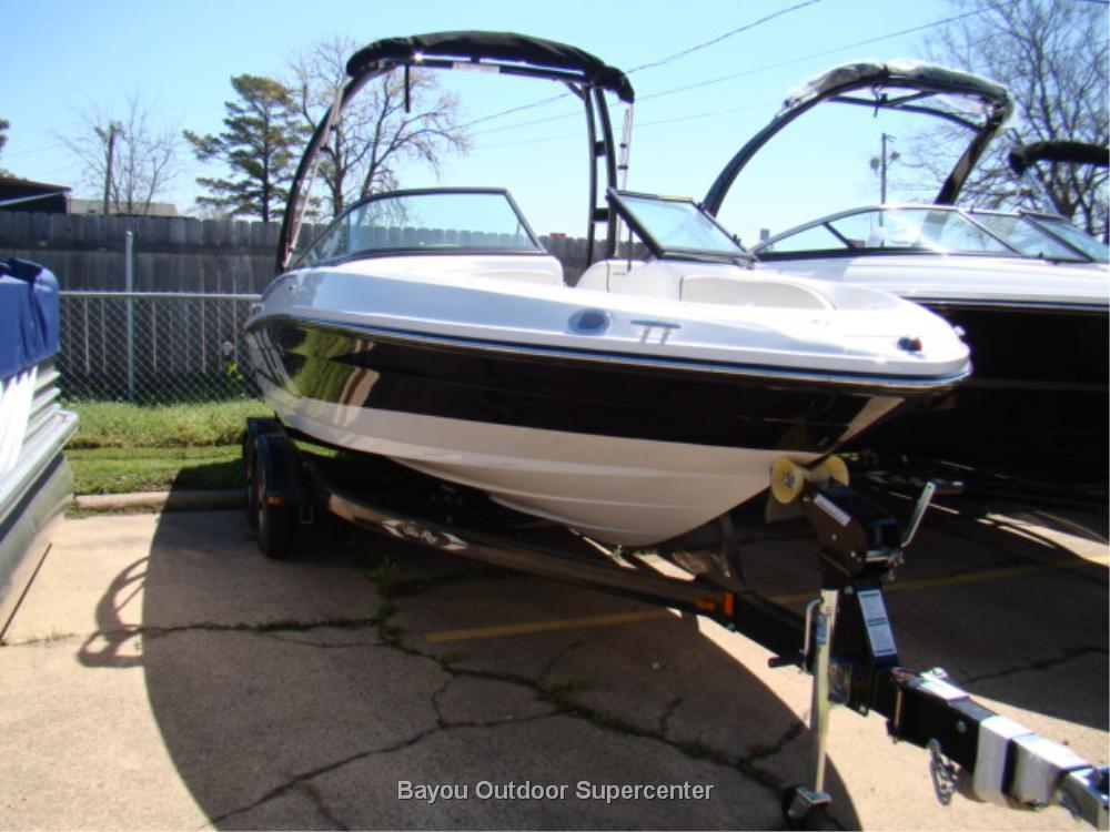2013 Sea Ray 205 Sport w/Tower