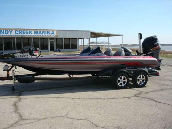 2013 Skeeter FX 21