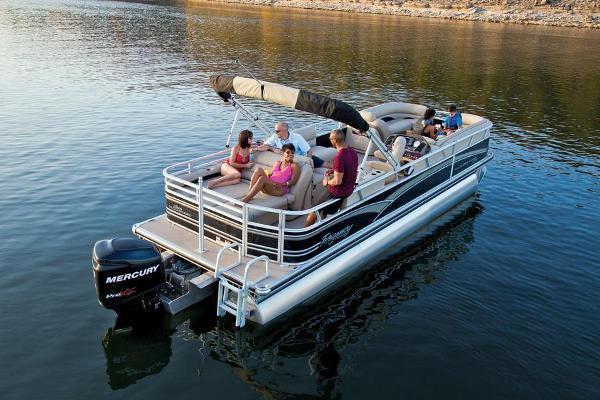 2013 Sun Tracker Party Barge 254 XP3