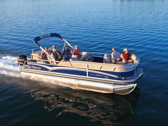 2013 Sun Tracker Regency Pontoon Party Barge 250 XP3