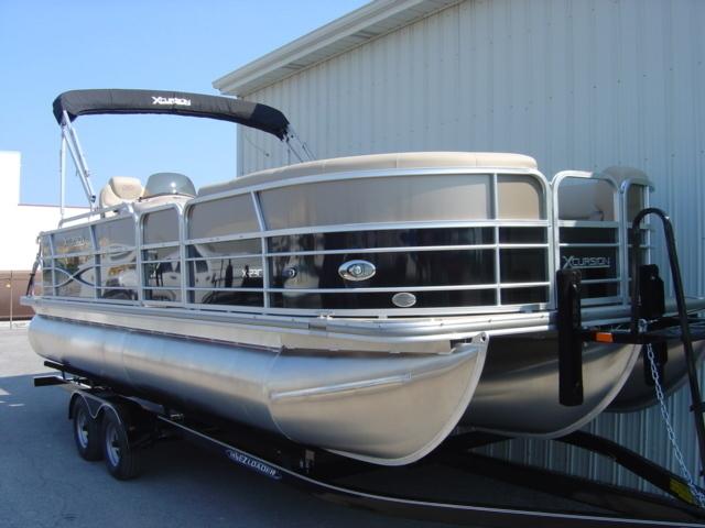 2014 Xcursion Pontoons X-23C w/XS Pkg