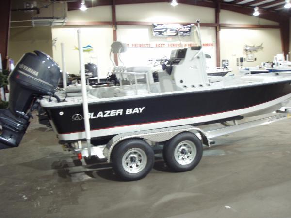 2014 Bzer Bay 2170 Bck Custom