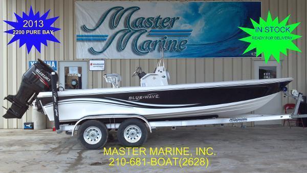 2014 Blue Wave 2200 PURE BAY