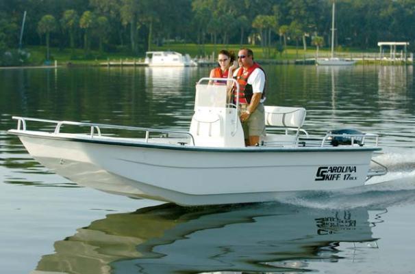 2014 Carolina Skiff 1765 DLX