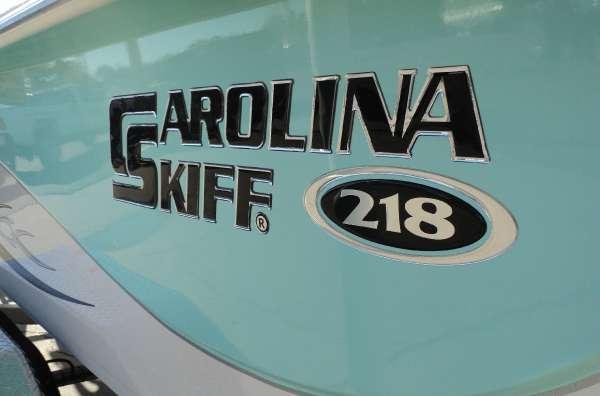 2014 Carolina Skiff 218 DLV