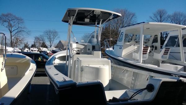 2014 Eastern Boats 22 Center Console